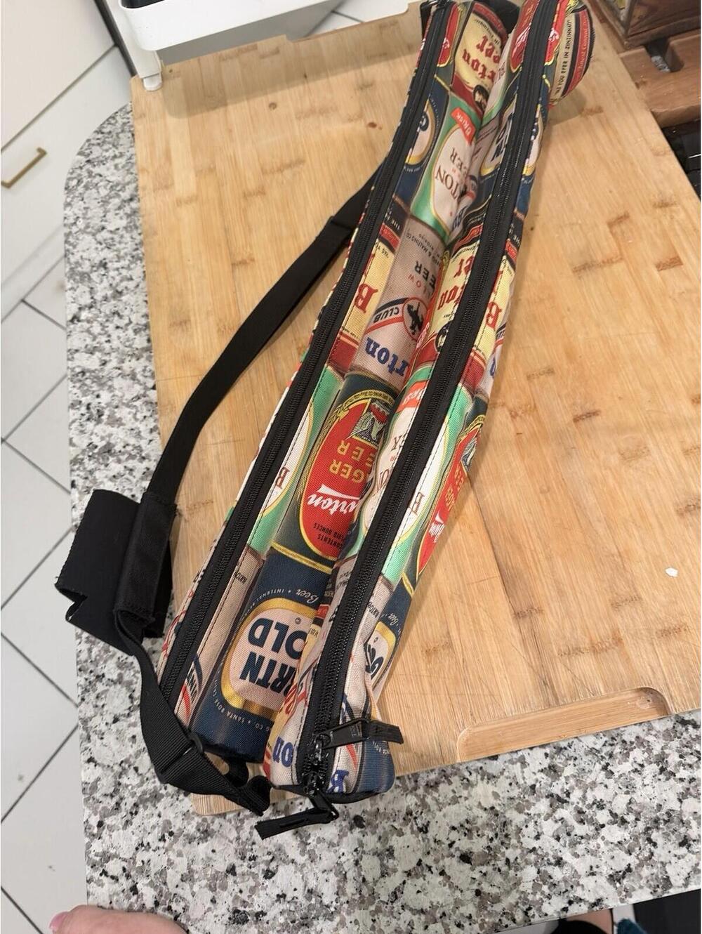 Burton Beeracuda 2L Crossbody Cooler Bag with Adjustable Strap Lightweight *